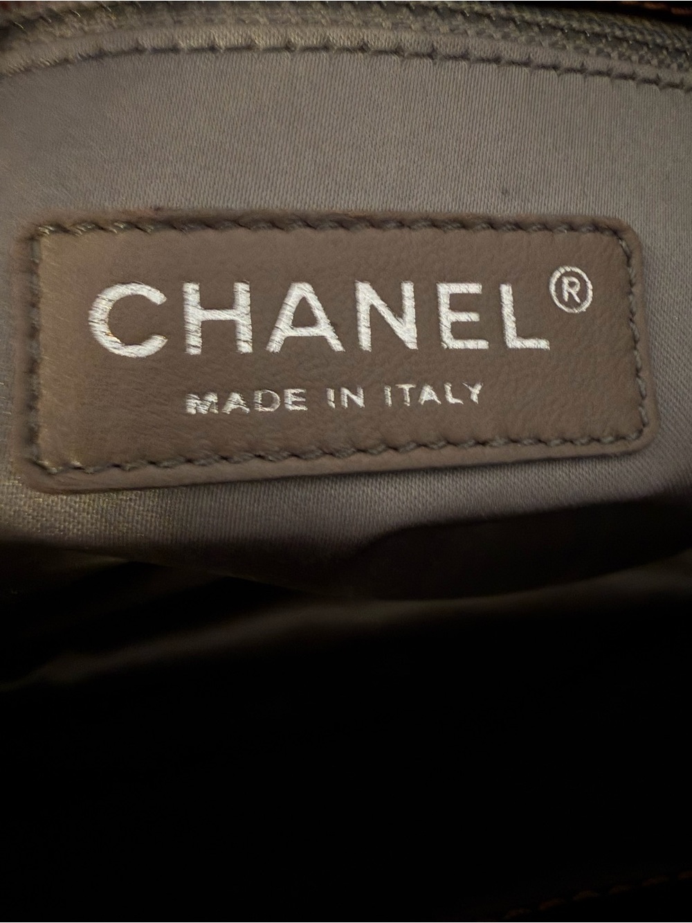Chanel Grand Shopping Tote Dark Burgundy Brown Glazed Crumpled Calfskin 2009 GST - Picture 10 of 16
